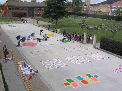 Rincón representación, juego y casa. Juegos tradicionales patio colegio (14) - Imagenes Educativas