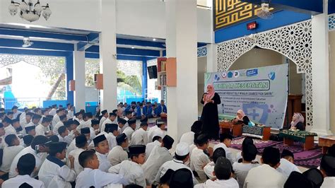 Prodi Keperawatan Dan Ners Uin Makassar Edukasi Santri Darul Aman