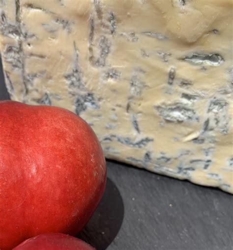 Blue cheese cow • pasteurised. Beauvale - 250g | Wells Farmshop & Café