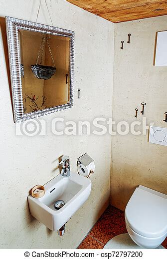 물 버리는 곳 욕실 현대 디자인 내부 거울 사발 화장실 물 버리는 곳 가정 현대 바닥 벽 목욕 decor 호텔 room 멍청한 가구 집