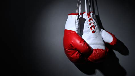 Red White Boxing Glove In Black Background 4k Hd Boxing Wallpapers Hd