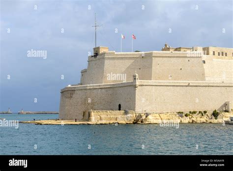 Fort St Angelo In Vittoriosa Malta In The Center Of The Grand