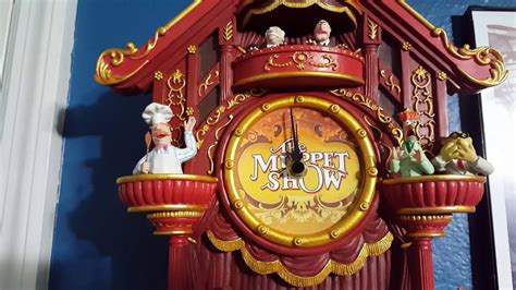 Основан на одноимённом романе джона беллэрса. Disney The Muppet Show Wall Cuckoo Clock & 2015 Game Room ...