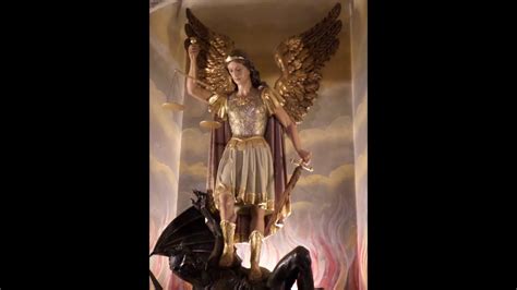 Nella bibbia, l'arcangelo michele viene descritto nei libri di daniele, giuda ed apocalisse come un angelo guerriero, impegnato nella battaglia spirituale. SAN MICHELE ARCANGELO: Il SUO COMPITO PRINCIPALE - YouTube