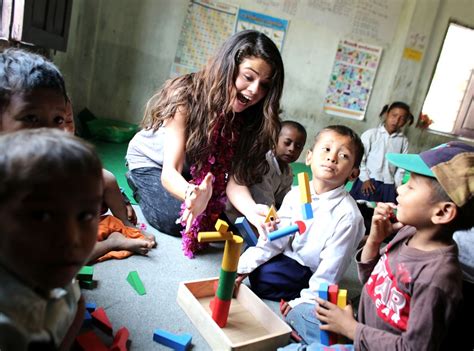Selena Gomez Visits Nepal On Behalf Of Unicef—see The Pics E Online