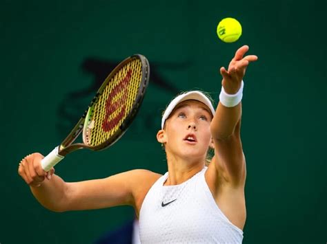 Mirra Andreeva Matches Maria Sharapova S Incredible Feat As The Russian Prodigy Qualifies For