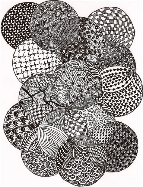 Circles By Bharti Gupta Circle Drawing Zentangle Drawings Tangle Art