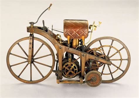Worlds First Motorcycle 1885 Daimlers Riding Car Facts Inform