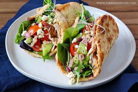 Naan, skinless chicken breasts, masala, onions, coriander, oil and 1 more. Chicken Hummus Naan Wraps | Recipe | Healthy afternoon ...