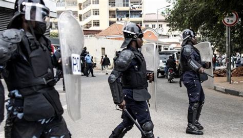 Jornal De Angola Notícias Pn Alerta Cidadãos A Não Aderir A Actos Desviantes Incentivados