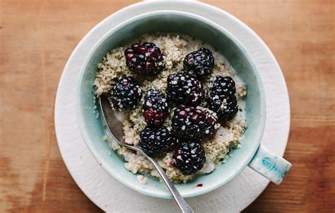27 Oatmeal Toppings And Ideas For Better Healthy Breakfasts