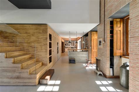 A Dream House Design That Bridges Historic And Contemporary Elements