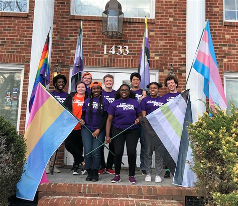 Alternative Break Trip Celebrates Campus Pride The Source