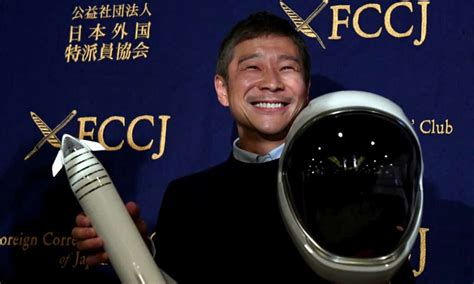 Japanese Billionaire Seeks Girlfriend For Moon Voyage On Spacex Breaking Asia