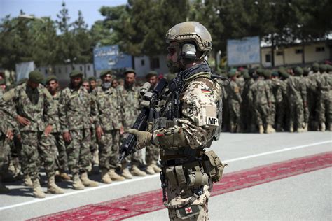 Iran Warning Puts Thousands Of European Troops In Spotlight Ap News