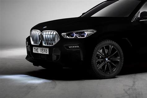 This exclusive show car is the result of a collaboration between bmw and surrey nanosystems, the inventors of the vantablack technology. Vantablack is the new black for the BMW X6, but why? - AutoBuzz.my