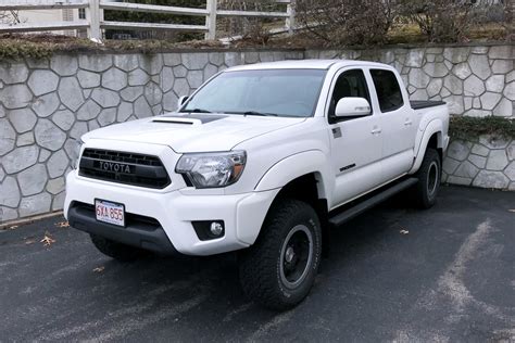 Your tacoma truck must have a hood scoop in order for this led light bar to fit. 2nd Gen Anti Glare Hood Scoop Decal - Shipping Now ...
