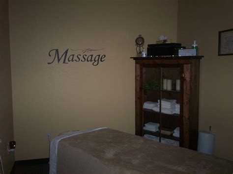 Pin By Jessica Pennington On Massage Room Ideas Massage Room Decor