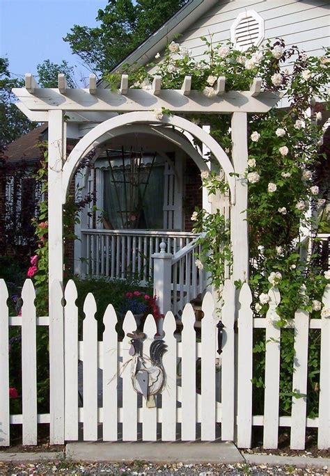 White Picket Fence Fence Gate Design Cottage Garden Design Garden