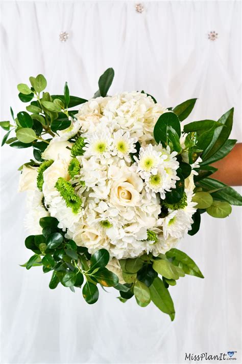 Diy Fresh Flowers Bridal Bouquet For Under 50