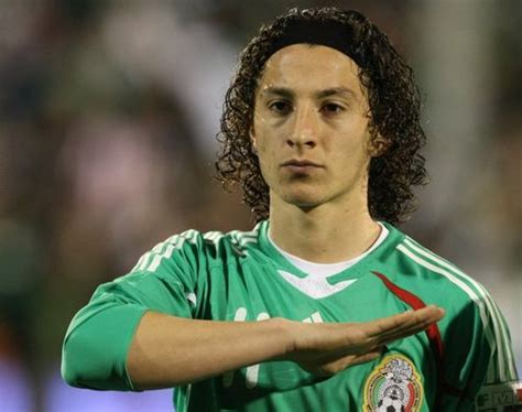 Jugador de fútbol del @realbetis y de @miseleccionmx. Guardado: "Of course we will win" | SBI Soccer