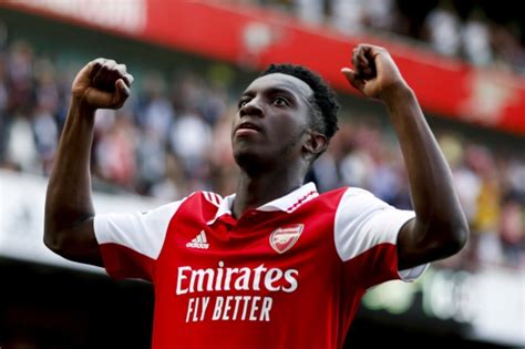 arsenal make final contract offer to eddie nketiah amid transfer interest from west ham and