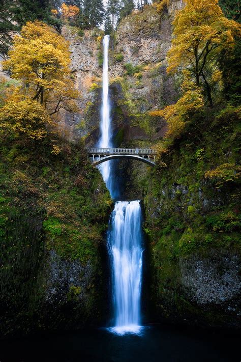 Multnomah Falls In The Columbia River Gorge In Early Fall Smithsonian