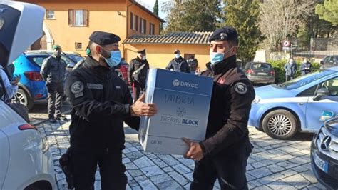 Oggi roma e l'italia tornano in zona arancione. Covid: dal 7 gennaio l'Italia torna divisa in zone gialle ...
