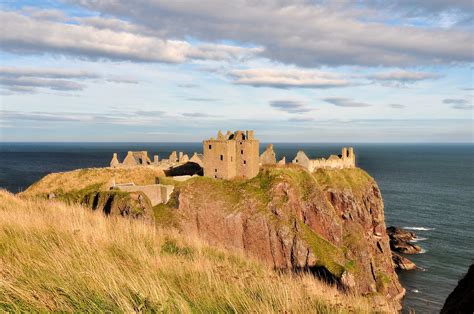 Dunnottar Castle Stonehaven Travel Photo Image Gallery