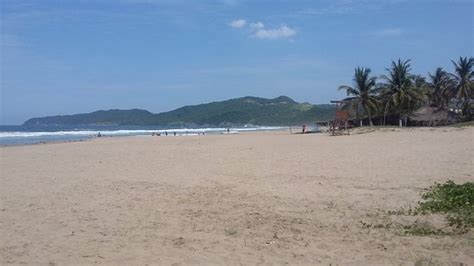 Playa Larga Zihuatanejo All You Need To Know Before You Go With