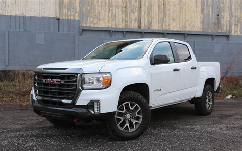 2020 Chevrolet Colorado Zr2 Vs Gmc Canyon At4 Battle Tested 240