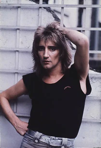 Singer And Songwriter Rod Stewart At His Home 1976 Old Music Photo 2 5