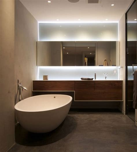 25 Modern Luxury Bathroom Designs