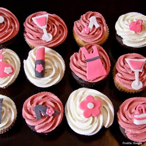Cute Love Cupcakes Romantic Cakes Delivery In Pune Adult Cakes