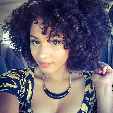 Weddings are the best occasions to adorn your curly hair with natural flowers and radiate princess vibes all over the place. 15 Nice Short Natural Curly Hairstyles | Short Hairstyles ...