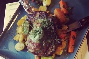 Kaufen von einem haus ist eine ideale lösung für alle, die einen sicheren job, genug einkommen und einen wunsch haben, lange am gleichen ort zu leben. Stadtführung Weinschlemmer-Wochen 2019: Restaurant Leon ...