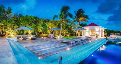 Each authentic log villa is fully equipped and serviced daily to ensure your comfort while. Villa Palm Springs, St-Barts, Caribbean / Casol Villas France