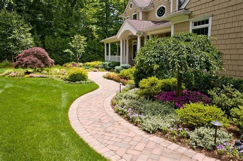 Nice Front Yard Landscaping Ideas