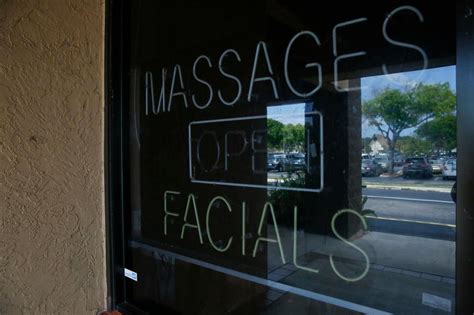 Judges Question Warrants In Kraft Massage Prostitution Case