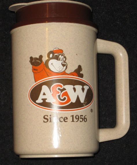 Lihat ide lainnya tentang beruang kutub, kartun, animasi. A-W-root-beer-Bear-since-1956-Plastic-Cup.jpg 953×1,145 ...