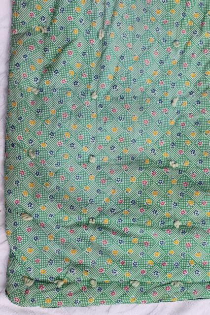 Vintage Hand Tied Cotton Print Wholecloth Quilt Soft Puffy Wool Filled