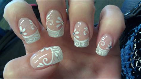 Diseños para uñas extra largas. Arte en Uñas de Acrilico Blanco con Plateado - YouTube