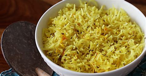 Long grained rice, including jasmine and basmati rice, is cooked, unwashed, in a ratio of 2:1, water:rice. Saffron Basmati Rice Pilaf | VRC | veganrecipeclub.org.uk