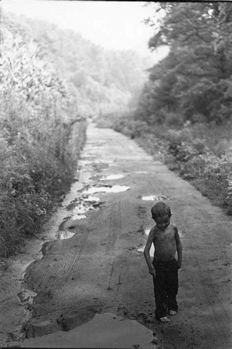 William Gale Gedney Small Babe On Muddy Dirt Road Kentucky USA Photo By William Gedney
