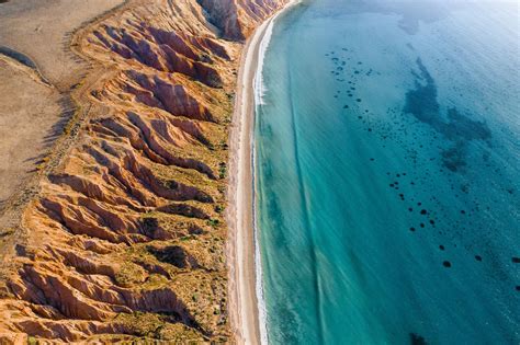 15 best beaches in australia for your australian bucket list — haylsa australia beach coast