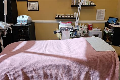 Charmin The Wax Whisperer - Knoxville - Book Online - Prices, Reviews