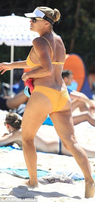 Bikini Clad Sonia Kruger Sizzles At Balmoral Beach Daily Mail Online