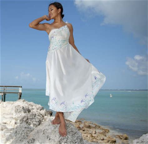 Beach wedding is a perfect time for a woman to reincarnate the ancient image and to look like a true goddess with a perfect goddess style dress. LOOK BOOK FOR THE 'NAOMI' STYLE - Alternative Beach ...