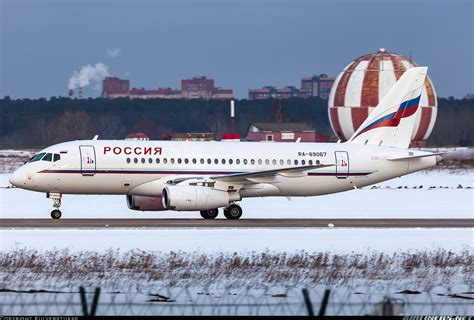Sukhoi Ssj 100 95b Superjet 100 Rrj 95b Mchs Rossii Russia