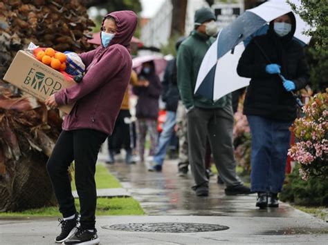 How do i find a food bank near me? LA Food Banks Gather Long Lines Ahead Of Thanksgiving ...